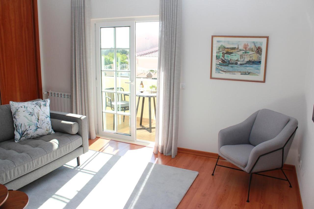 Villa Tranberg Suites Ferreiras Exterior photo